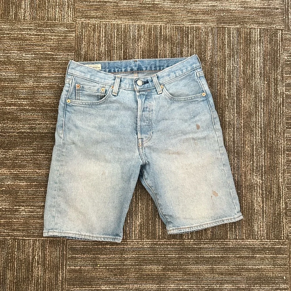 Vintage 1980s Levi’s 501 Cutoff Daisy Duke Shorts Jorts - Size 29 - Made In USA